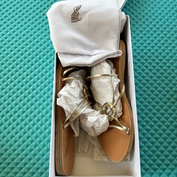 Ancient Greek Sandals - Picture 6 of 7